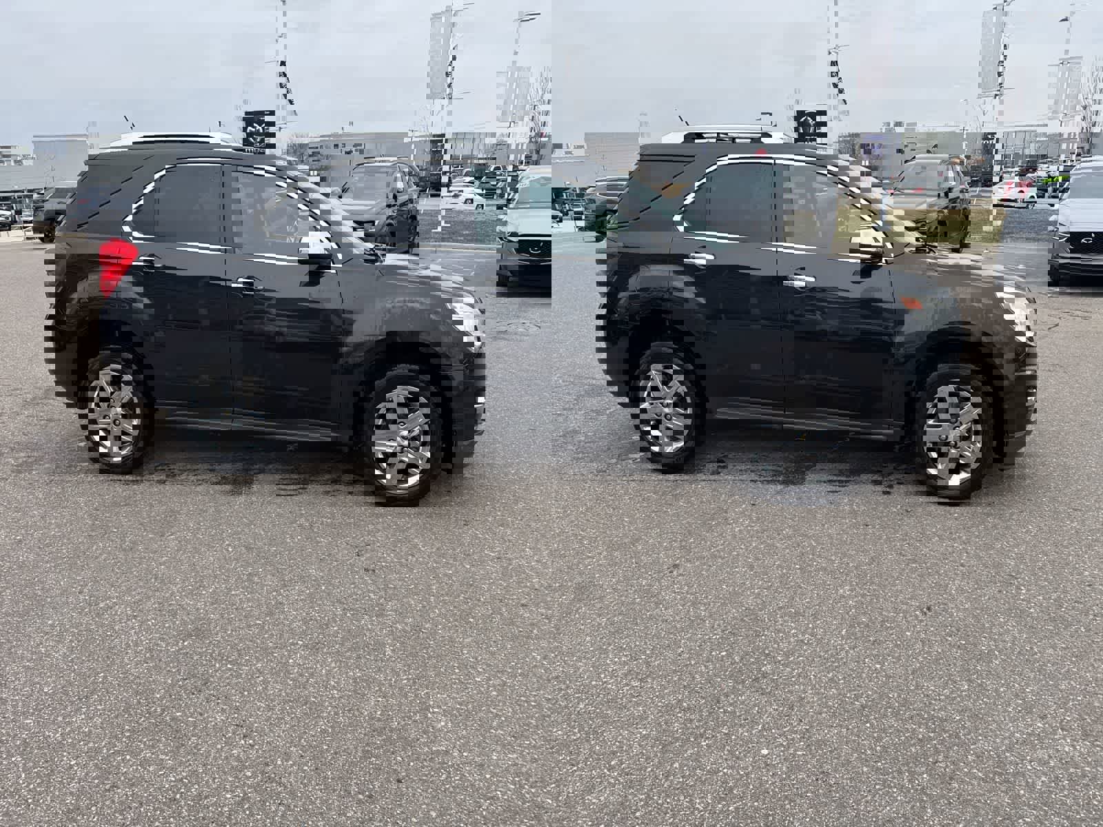 Used 2014 Chevrolet Equinox LTZ image 4