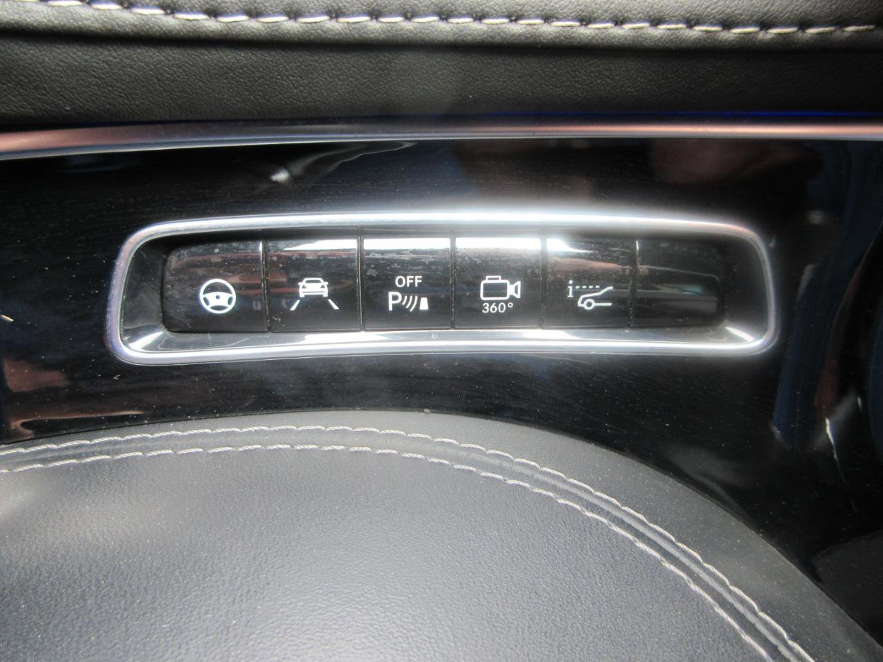 Used 2017 Mercedes-Benz S 550 Cabriolet image 45