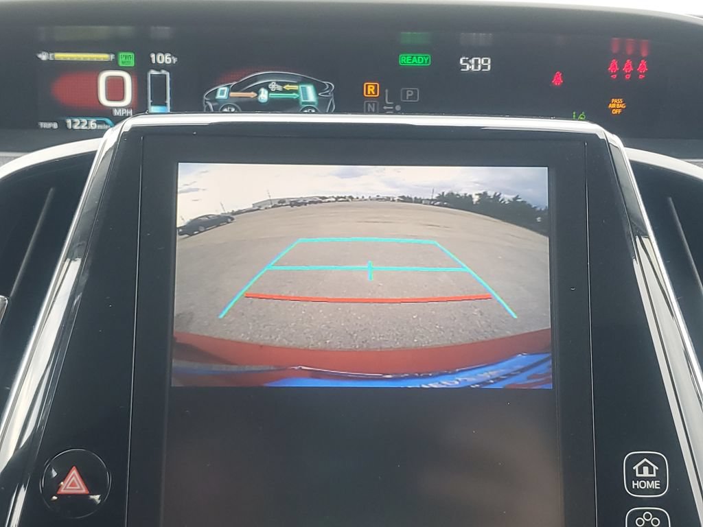 Used 2020 Toyota Prius Prime XLE FWD image 17