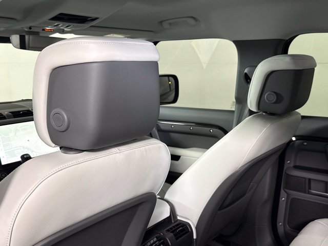 New 2026 Land Rover Defender 110 S AWD/4WD image 22