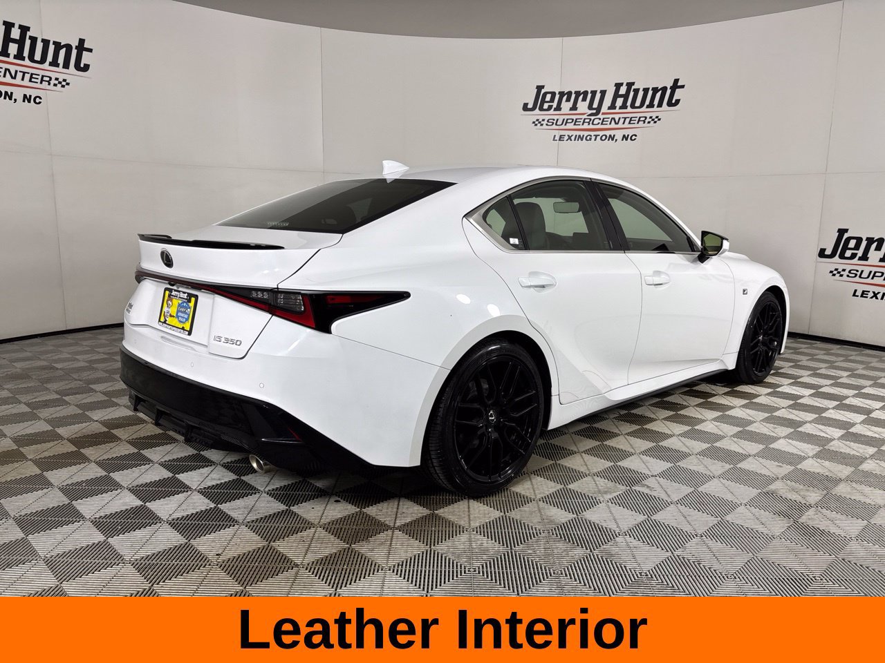 Used 2023 Lexus IS 350 F Sport RWD image 6