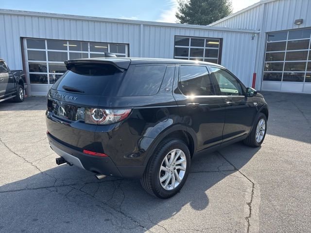 Used 2018 Land Rover Discovery Sport HSE image 8