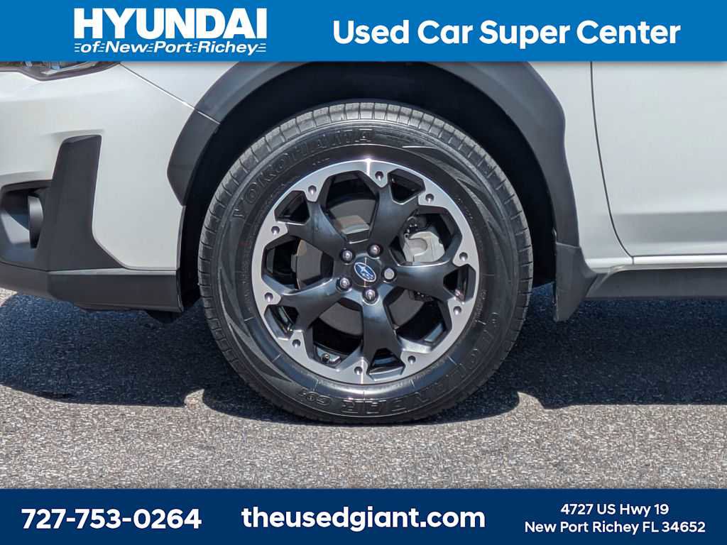 Used 2022 Subaru Crosstrek 2.0i Premium w/ Moonroof Package image 10