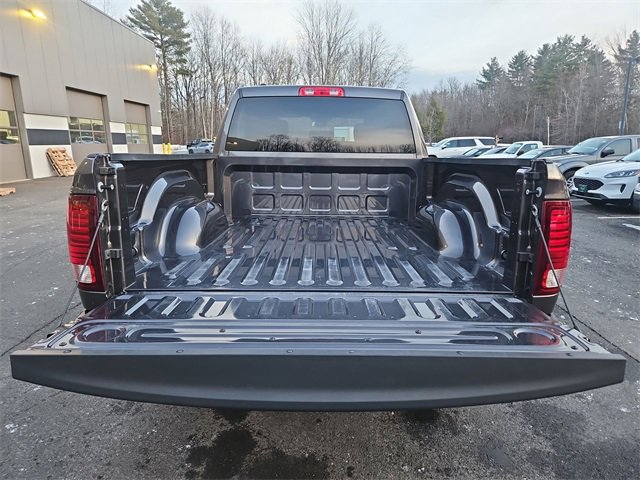 Used 2022 RAM 1500 Classic Warlock w/ Technology Package I image 24