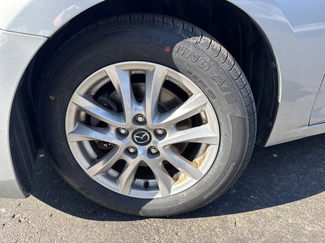 Used 2018 MAZDA MAZDA3 Sport w/ Preferred Equipment Package image 28