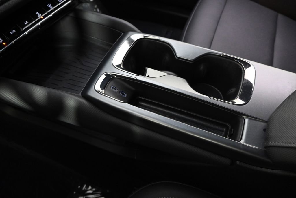 Used 2024 Chevrolet Equinox EV RS w/ Active Safety Package 3 image 31