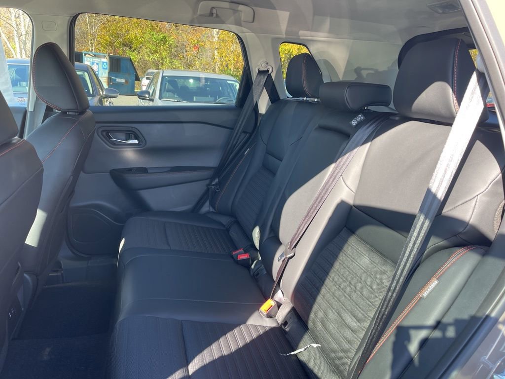 New 2026 Nissan Rogue SV w/ Rock Creek Premium Package image 18