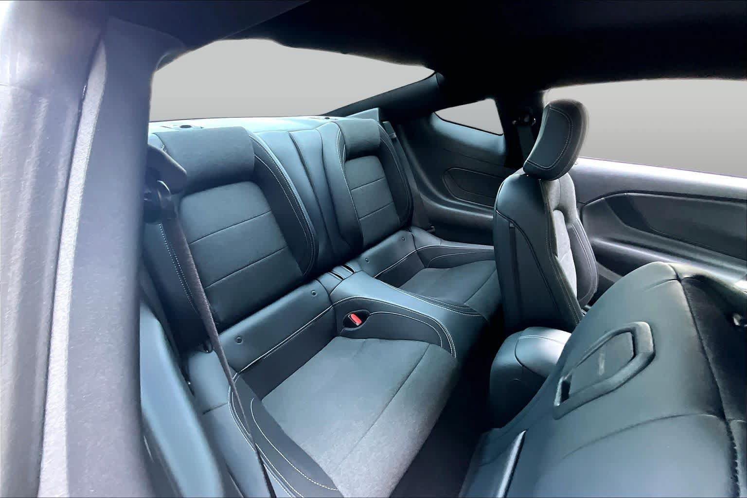 Used 2025 Ford Mustang GT RWD image 17