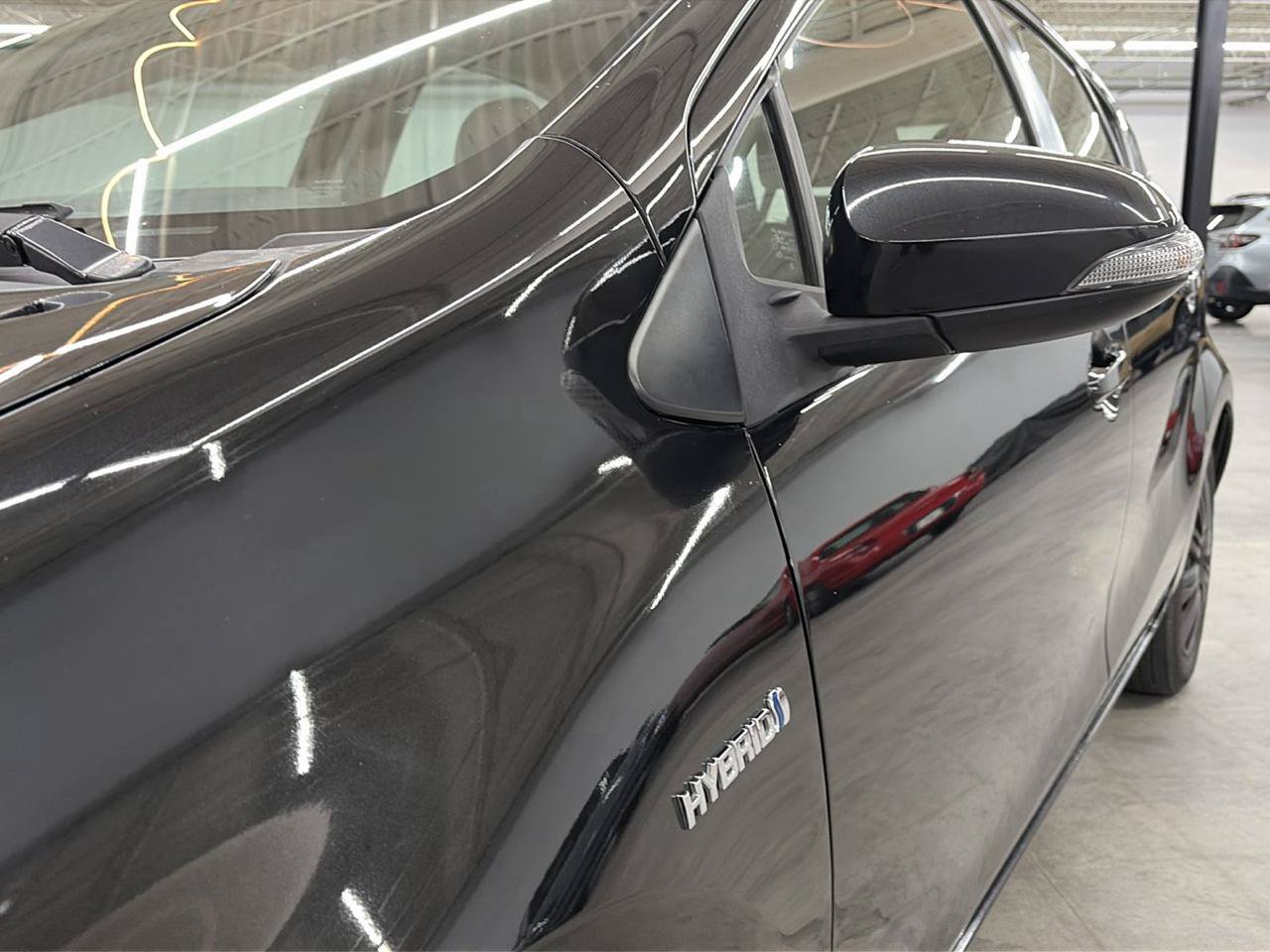 Used 2014 Toyota Prius C Two FWD image 2