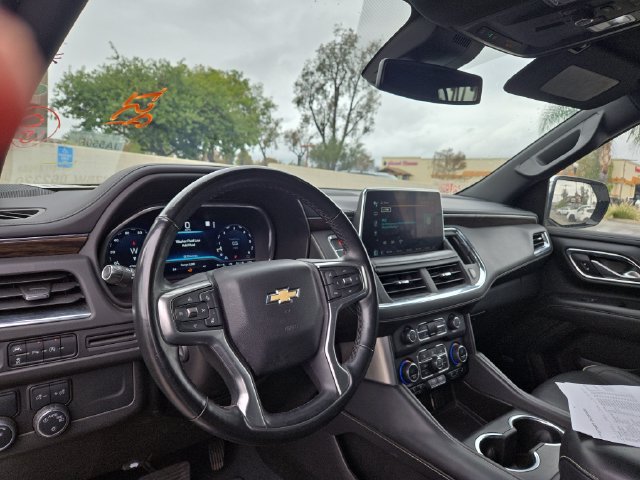 Used 2023 Chevrolet Suburban Premier RWD image 5