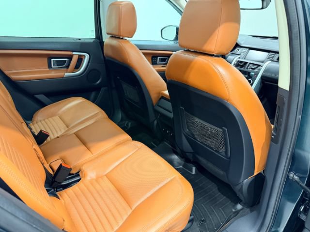 Used 2016 Land Rover Discovery Sport HSE Luxury AWD/4WD image 41