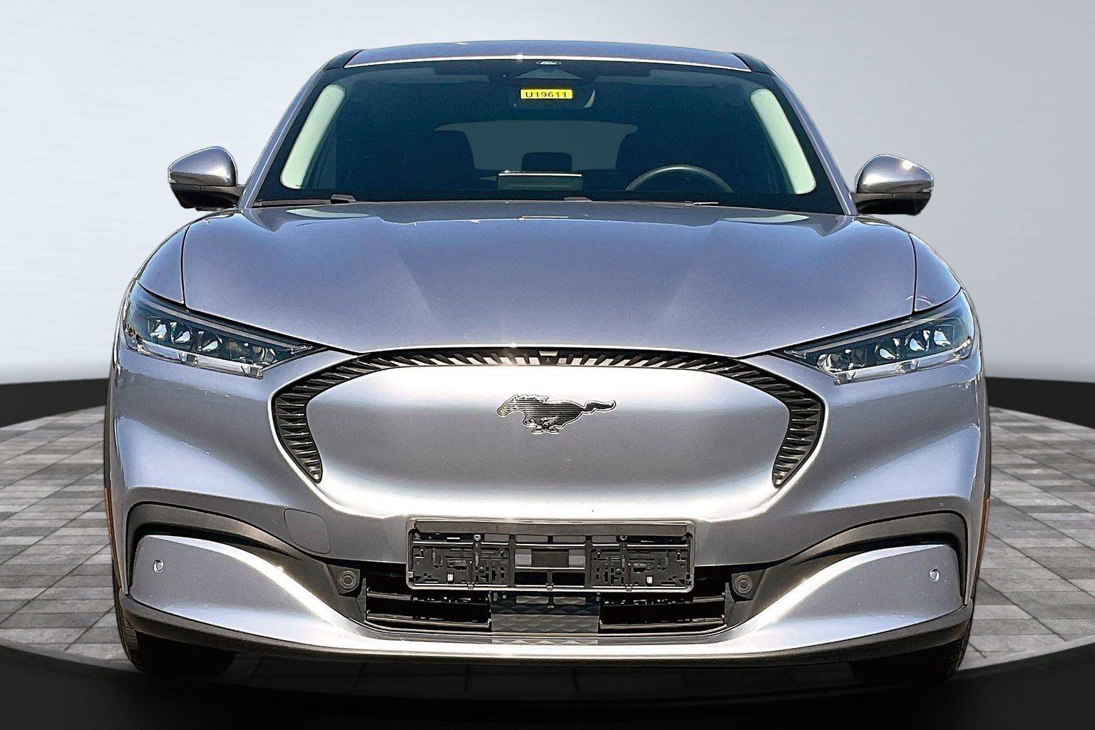 Used 2022 Ford Mustang Mach-E Select w/ Comfort/Technology Package RWD image 4