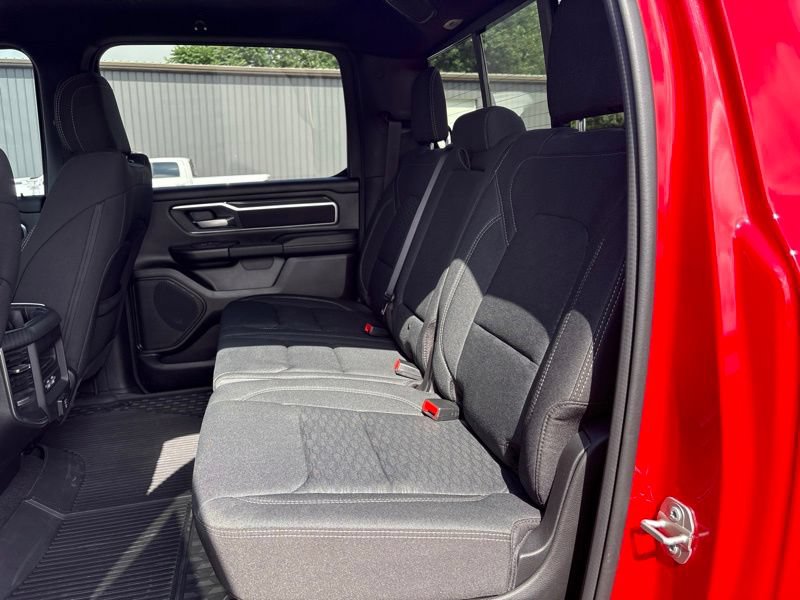 Used 2025 RAM 1500 Big Horn AWD/4WD image 13