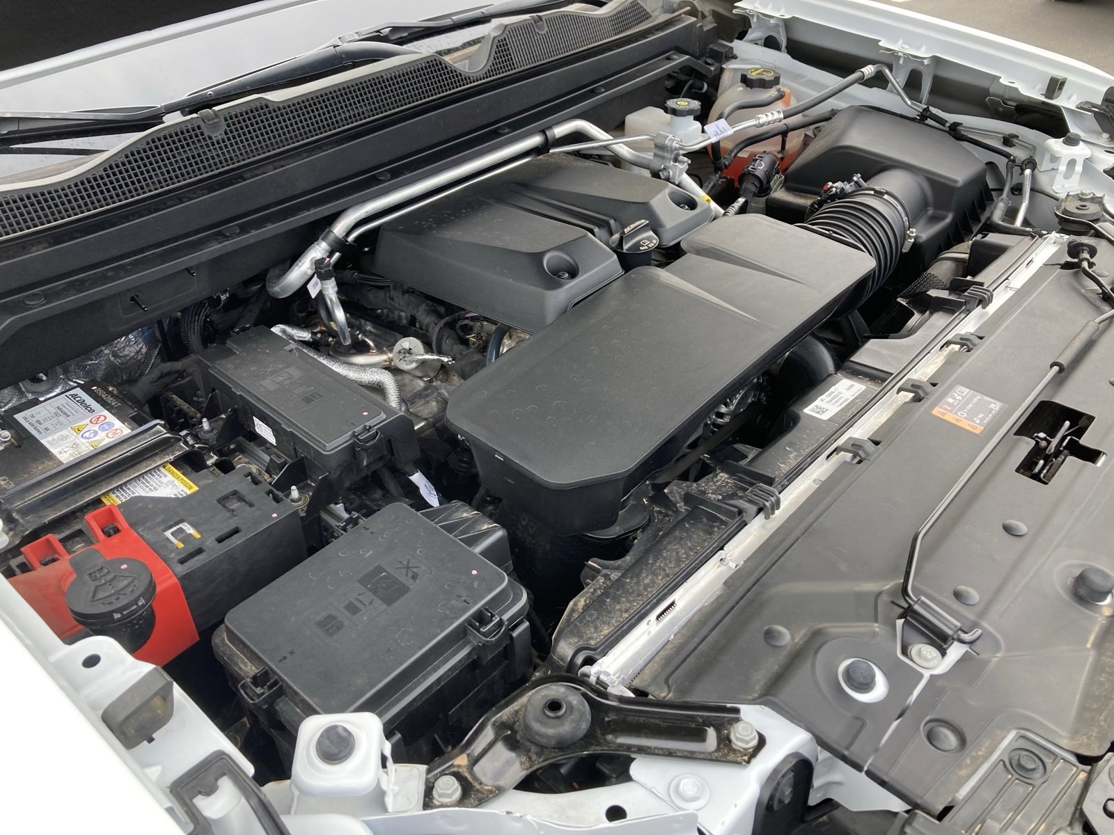 Used 2024 Chevrolet Colorado LT w/ LT Convenience Package II image 42