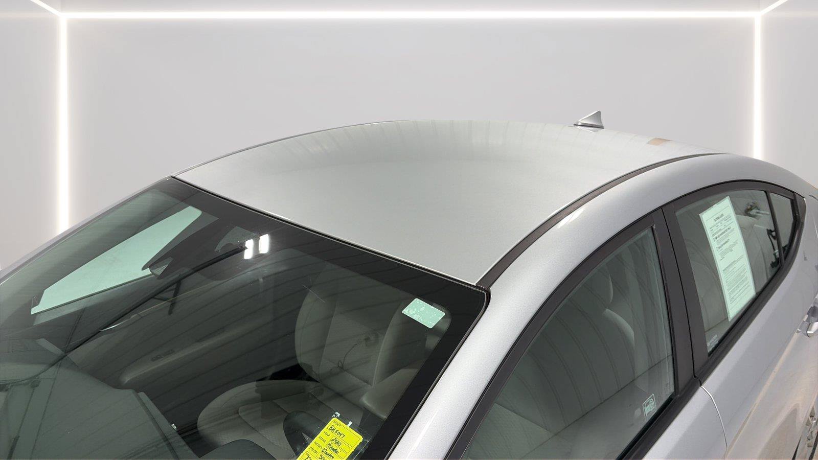 Used 2020 Hyundai Elantra SEL FWD image 28