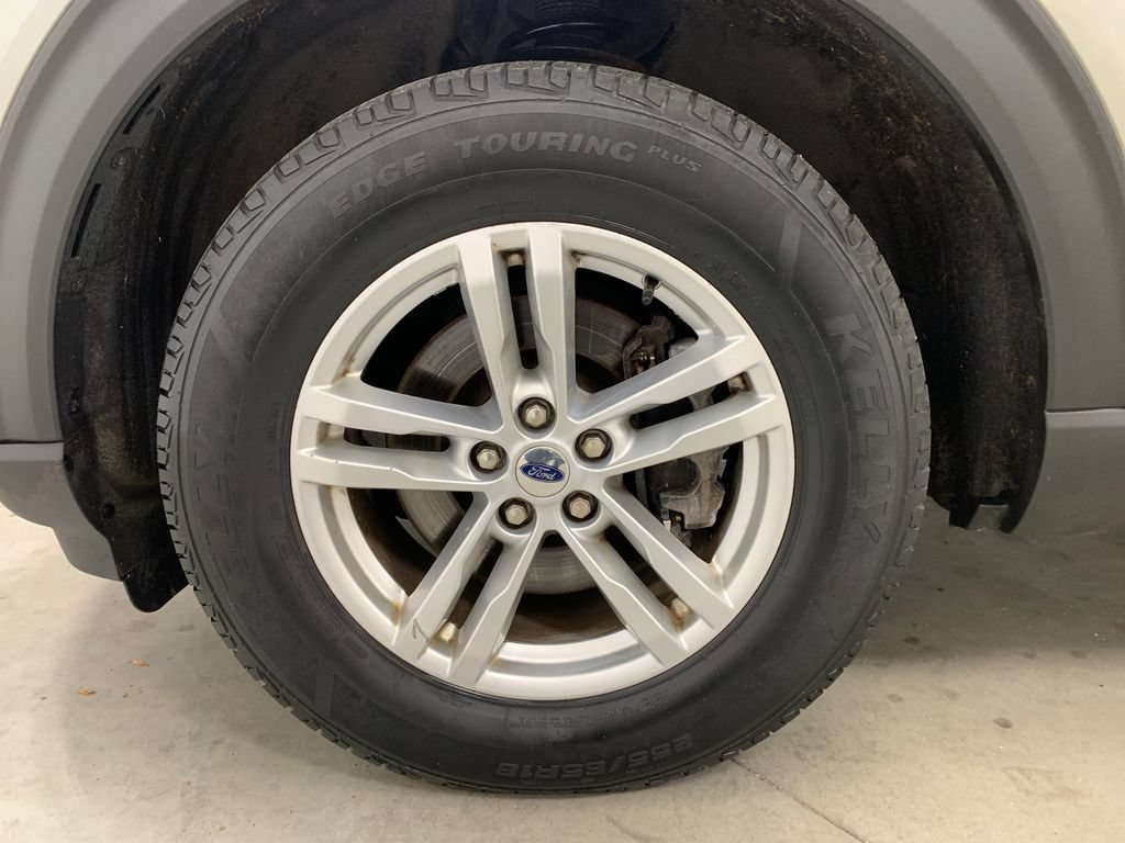 Used 2020 Ford Explorer XLT w/ Equipment Group 202A AWD/4WD video 2
