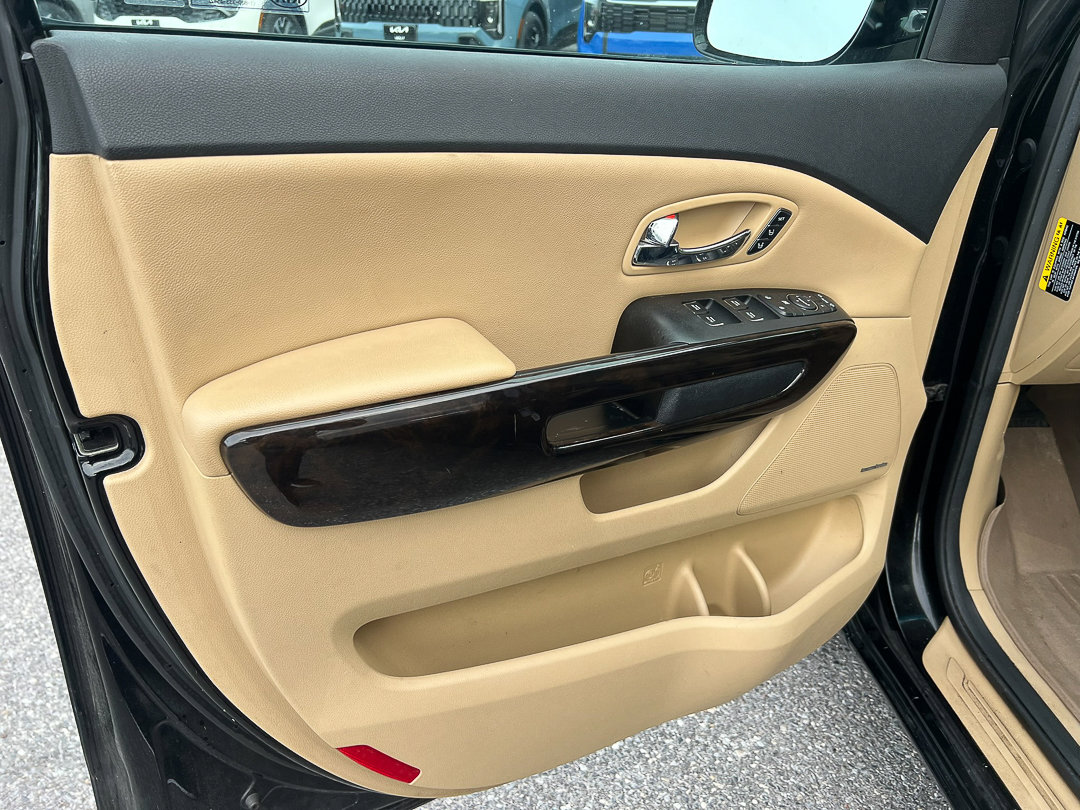 Used 2019 Kia Sedona SX image 13