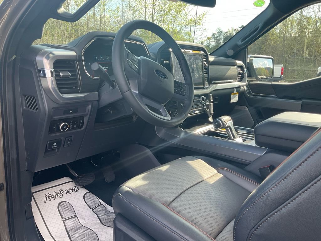 New 2026 Ford F150 Lariat w/ Equipment Group 501A Mid image 15