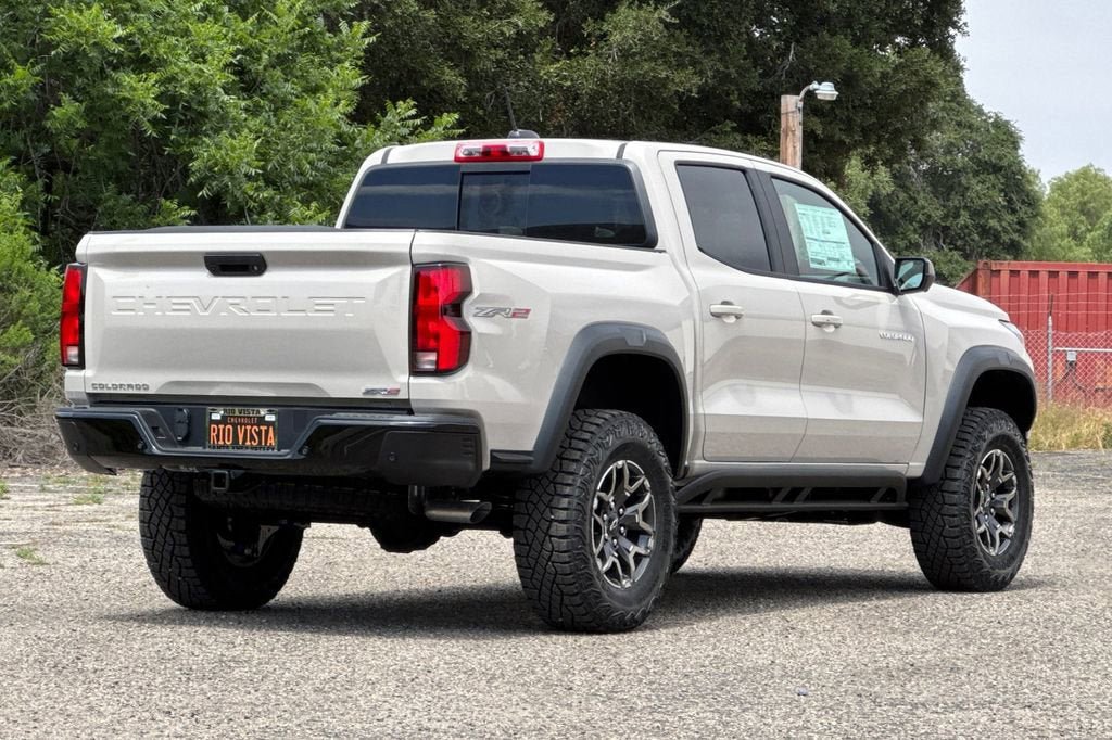 New 2026 Chevrolet Colorado ZR2 w/ Technology Package AWD/4WD image 4