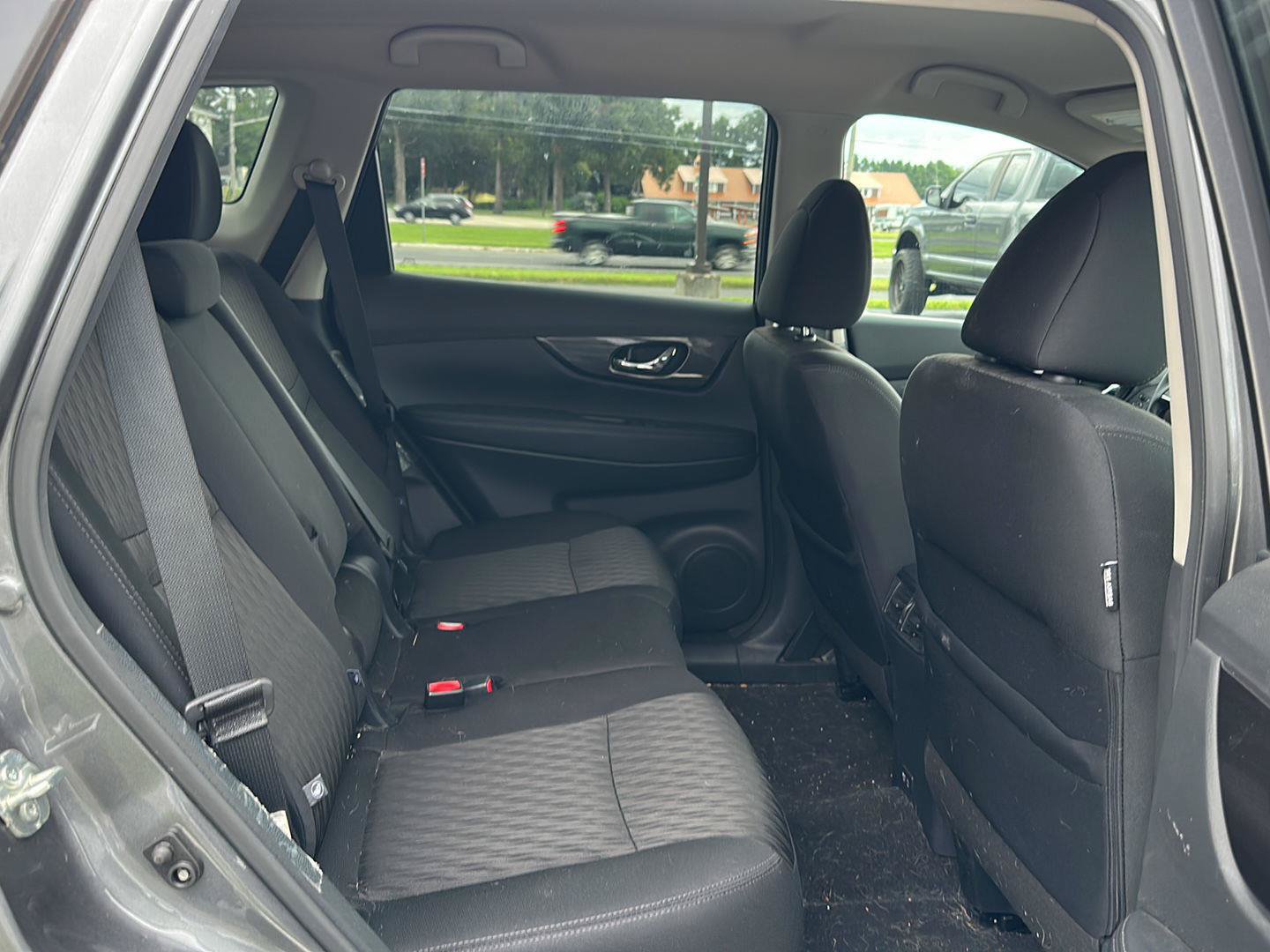Used 2020 Nissan Rogue S w/ Special Edition Package AWD/4WD image 11