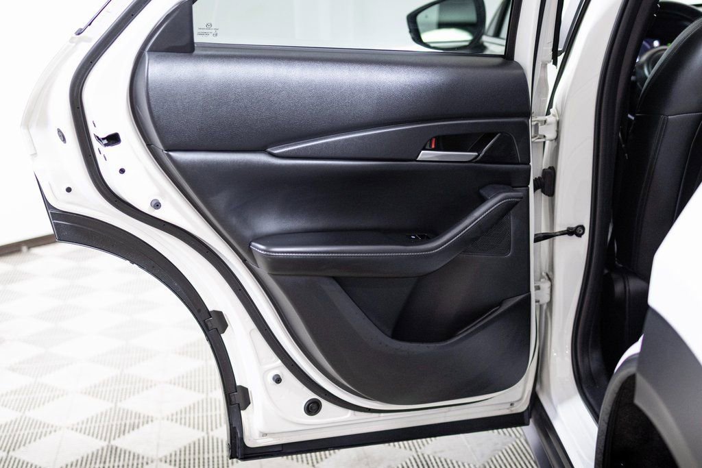 Used 2022 MAZDA CX-30 AWD 2.5 S w/ Select Package image 19