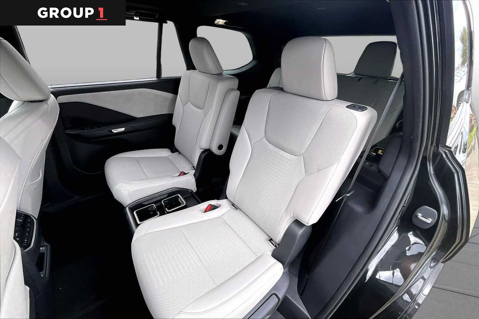 Certified 2026 Lexus TX 350 AWD w/ Technology Package image 18