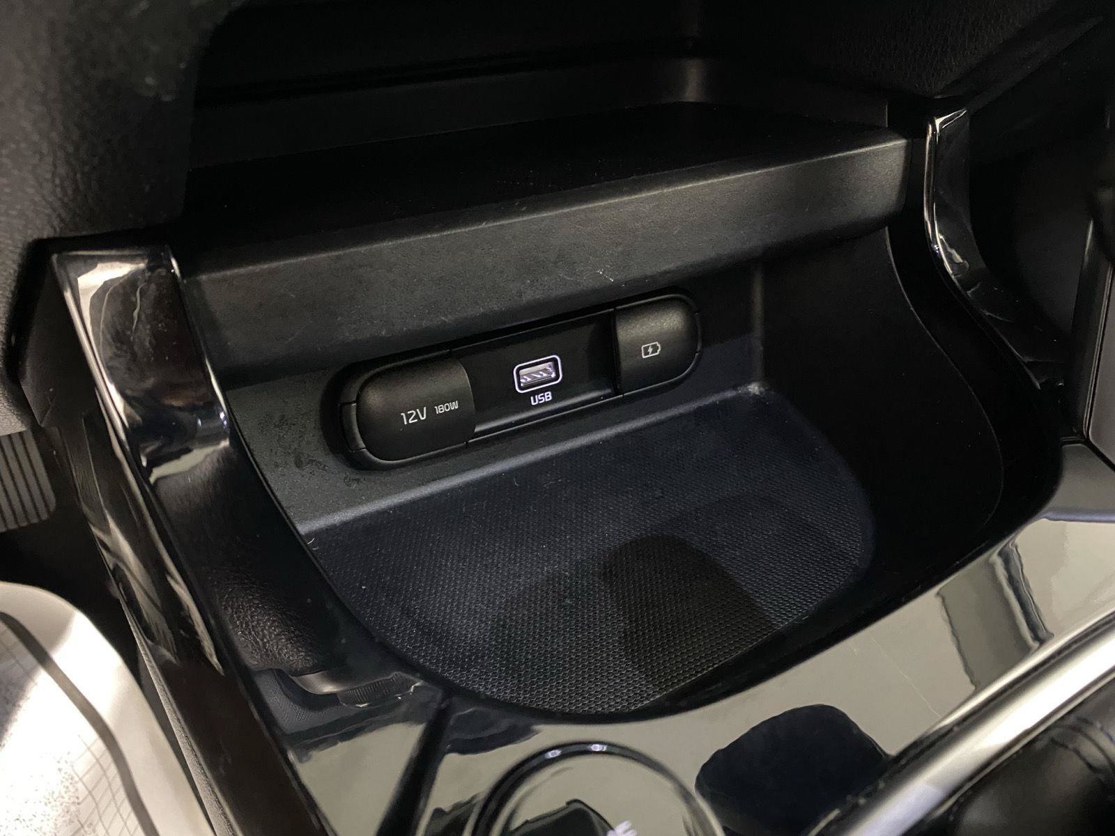 Used 2022 Kia Seltos S FWD image 13