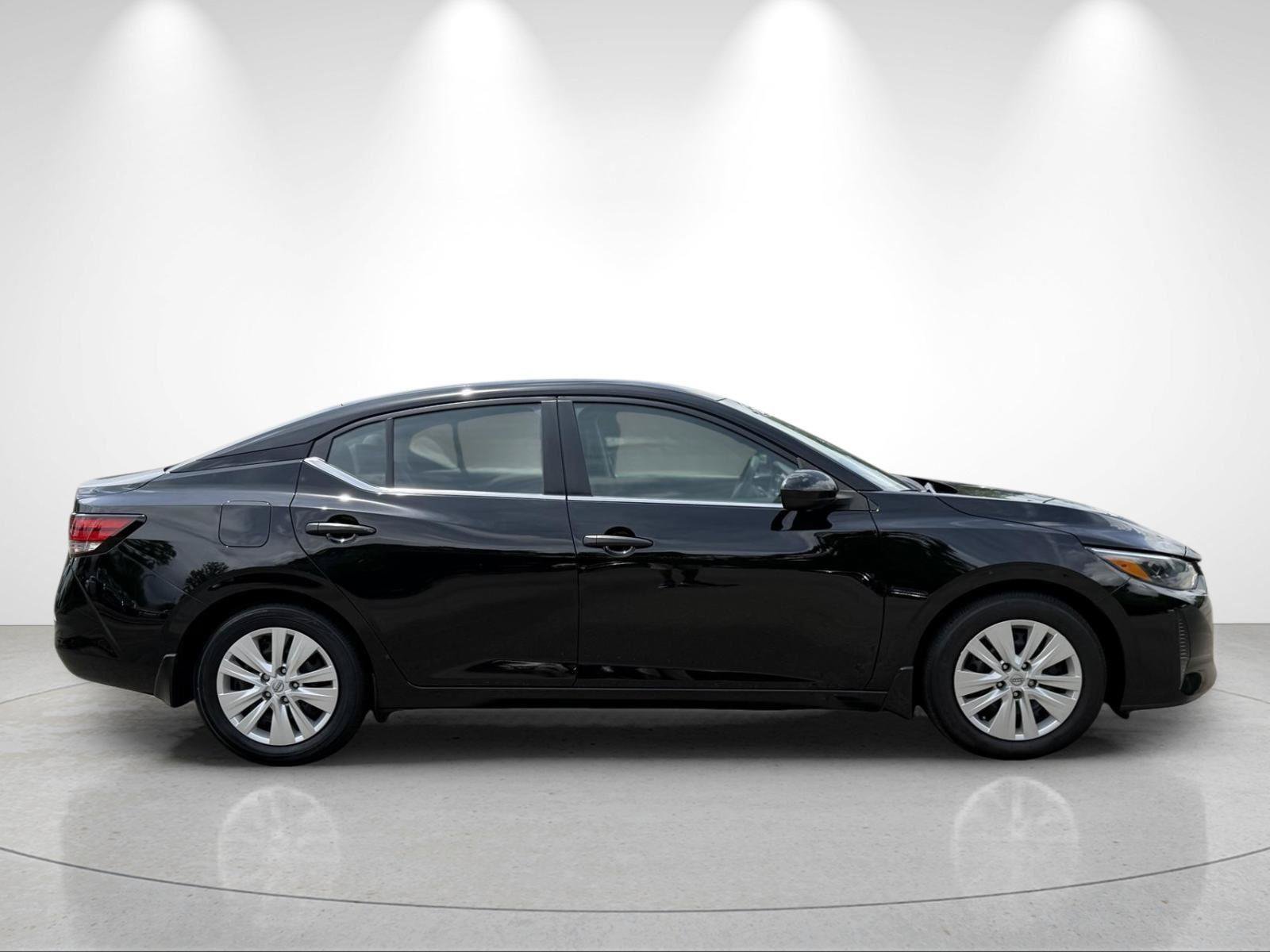 Used 2024 Nissan Sentra S FWD image 6