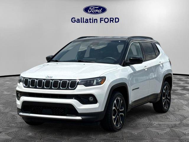 Used 2024 Jeep Compass Limited AWD/4WD image 1
