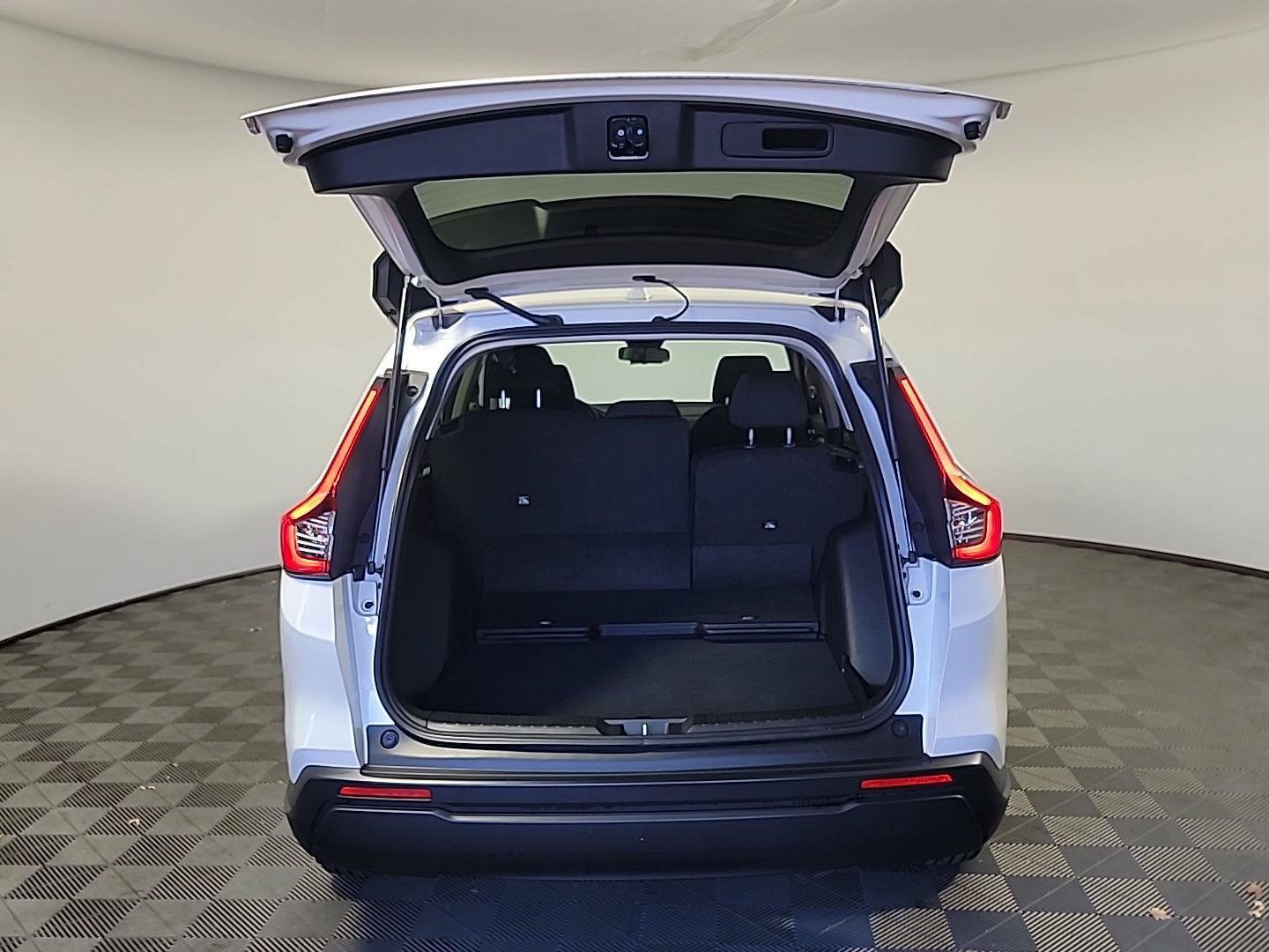 Certified 2024 Honda CR-V EX image 6