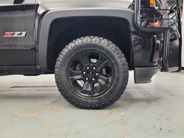 Used 2016 Chevrolet Silverado 1500 LT w/ Midnight Edition image 33