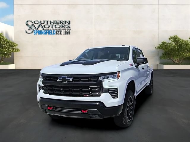 Used 2025 Chevrolet Silverado 1500 LT Trail Boss w/ Convenience Package II AWD/4WD image 40