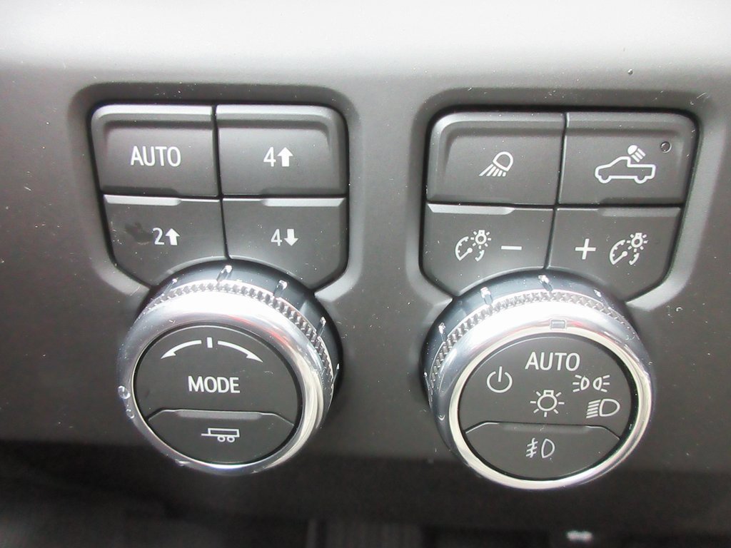 New 2026 GMC Sierra 2500 AT4X image 18