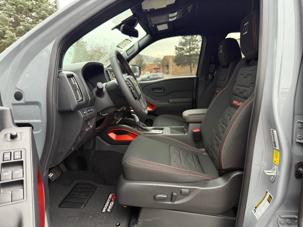 New 2026 Nissan Frontier PRO-4X w/ Pro-4x Convenience Package image 13