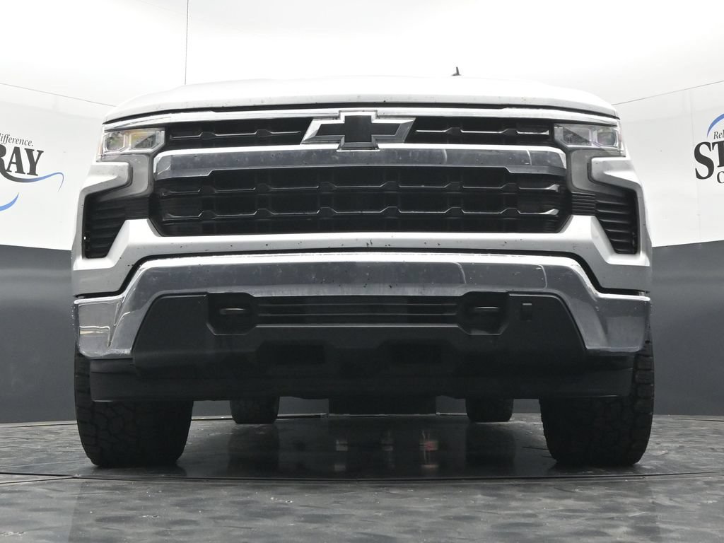 Used 2022 Chevrolet Silverado 1500 LT AWD/4WD image 29