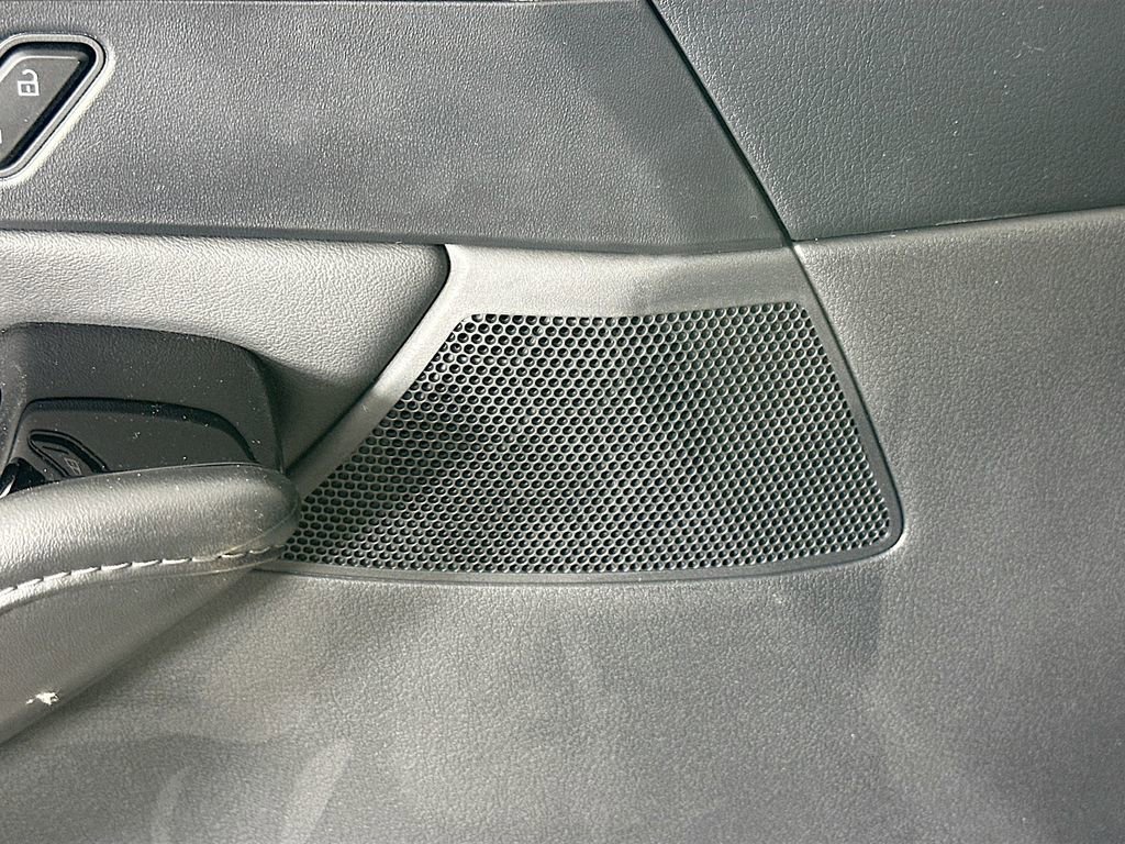 New 2025 MAZDA CX-30 AWD 2.5 S w/ Select Sport Pkg image 25