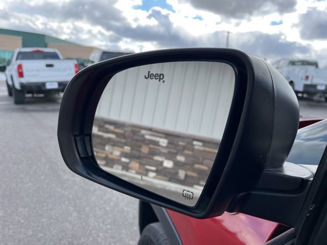 Used 2019 Jeep Compass Trailhawk image 26