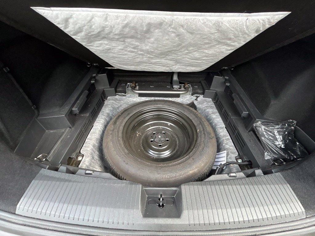 Used 2021 Nissan Rogue SV AWD/4WD image 34
