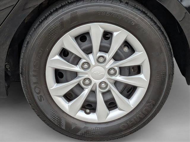 Used 2024 Kia Forte LX image 22