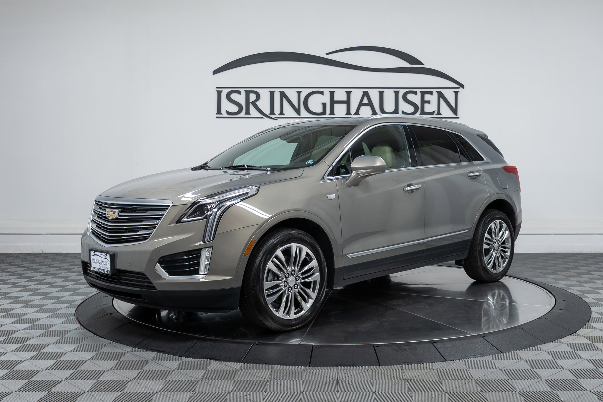 Used 2017 Cadillac XT5 Premium Luxury image 1