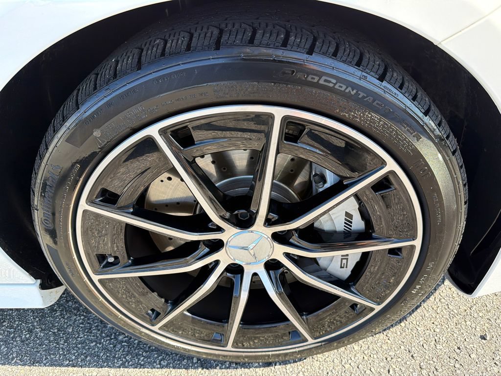 Used 2025 Mercedes-Benz CLA 35 AMG 4MATIC image 12