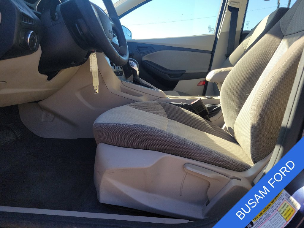Used 2012 Ford Focus SE FWD image 14