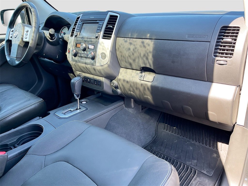 Used 2021 Nissan Frontier PRO-4X w/ Pro-4x Utility Package image 28