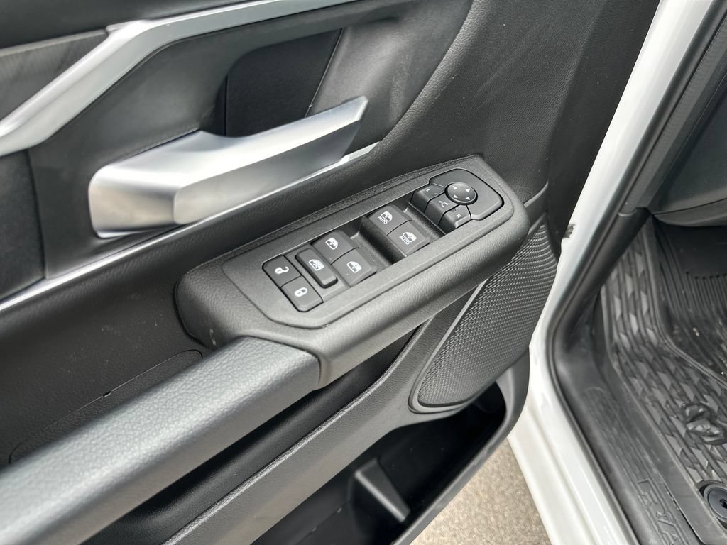 New 2026 RAM 1500 Lone Star AWD/4WD image 17