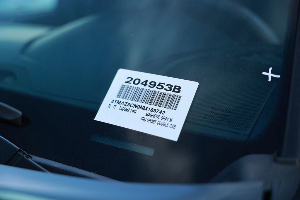 Used 2022 Toyota Tacoma TRD Sport w/ Technology Package image 39