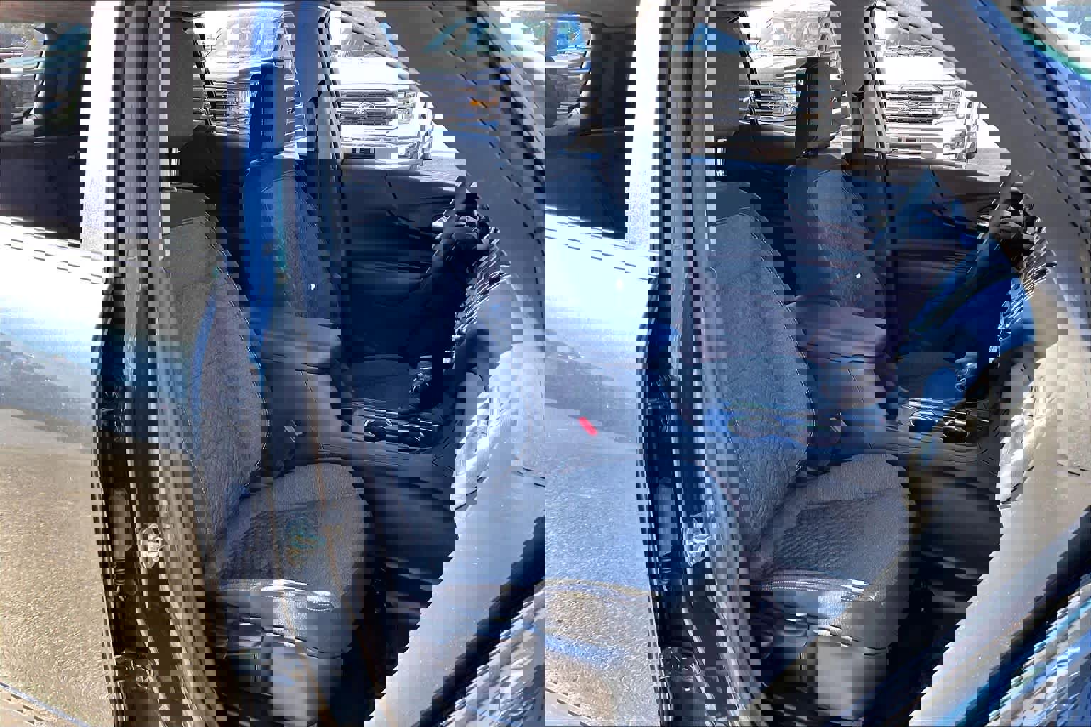 Used 2023 Chevrolet Equinox LT image 16