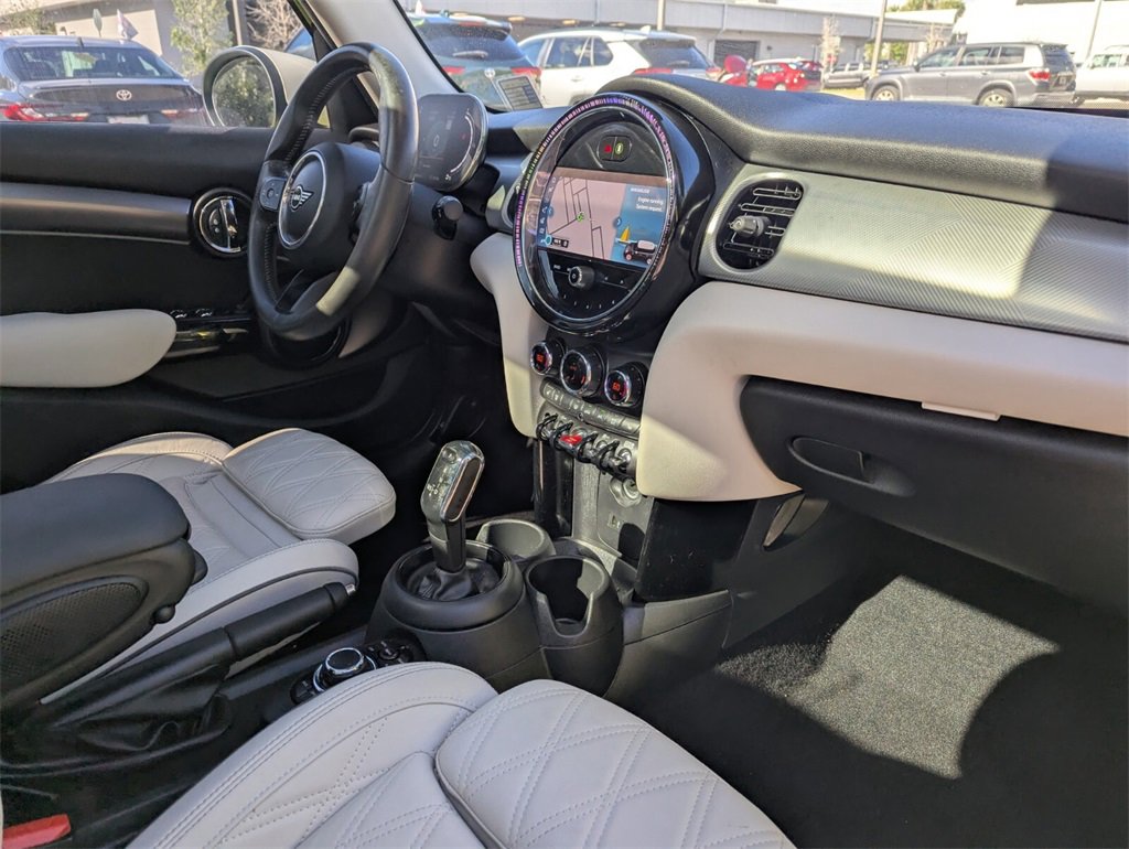 Used 2023 MINI Cooper S w/ Signature Upholstery Package image 13