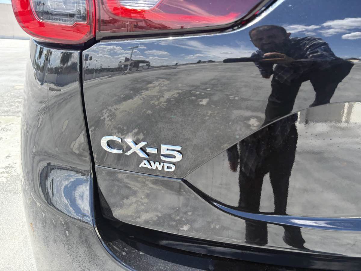 Used 2025 MAZDA CX-5 AWD 2.5 S w/ Select Package image 11