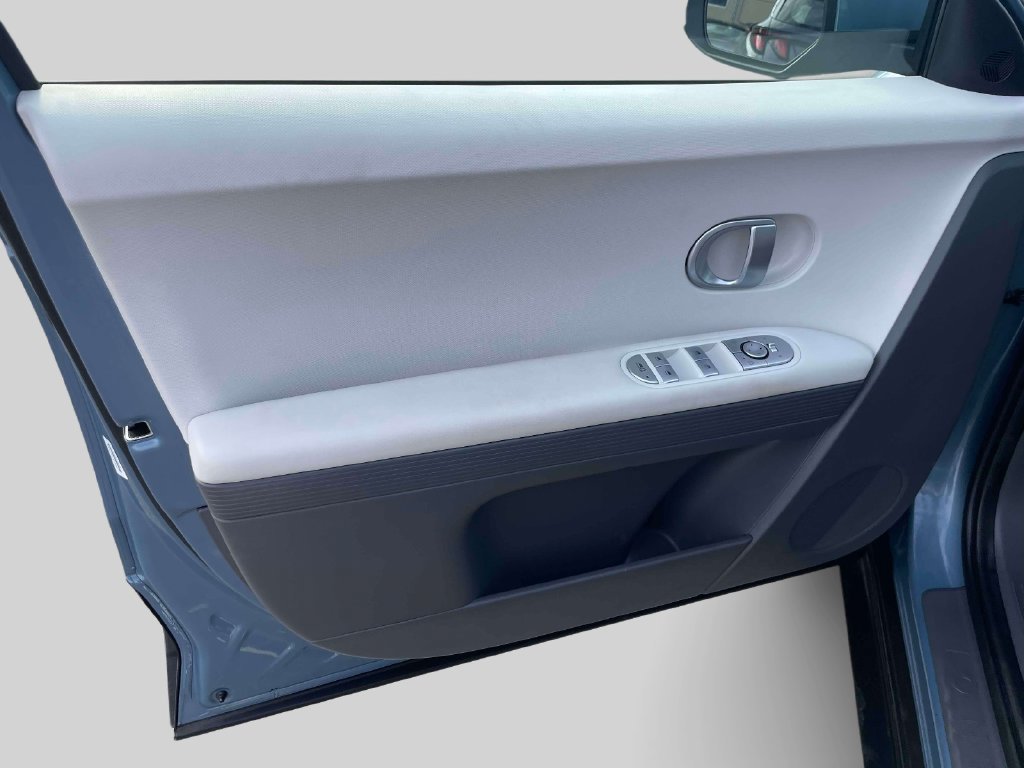 Certified 2024 Hyundai Ioniq 5 SEL AWD/4WD image 16