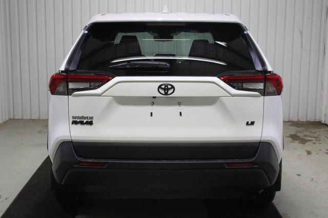 Used 2024 Toyota RAV4 LE image 5